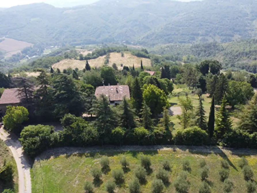 Immagine 1 di Villa in vendita  in via caivoletta a San Lazzaro Di Savena