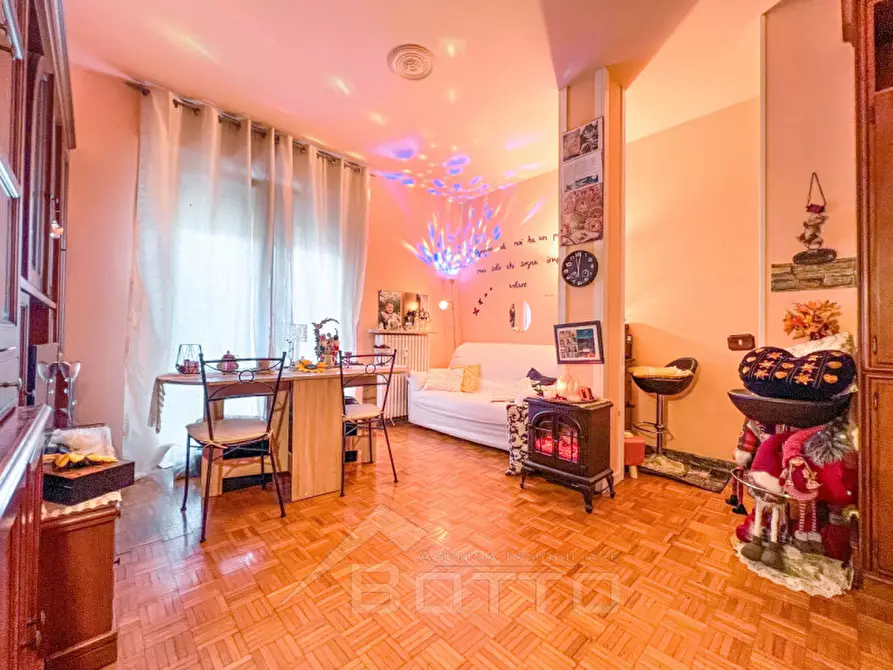 Immagine 2 di Appartamento in vendita  in corso vercelli 209 a Borgosesia