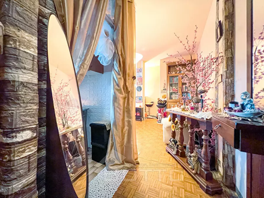 Immagine 5 di Appartamento in vendita  in corso vercelli 209 a Borgosesia