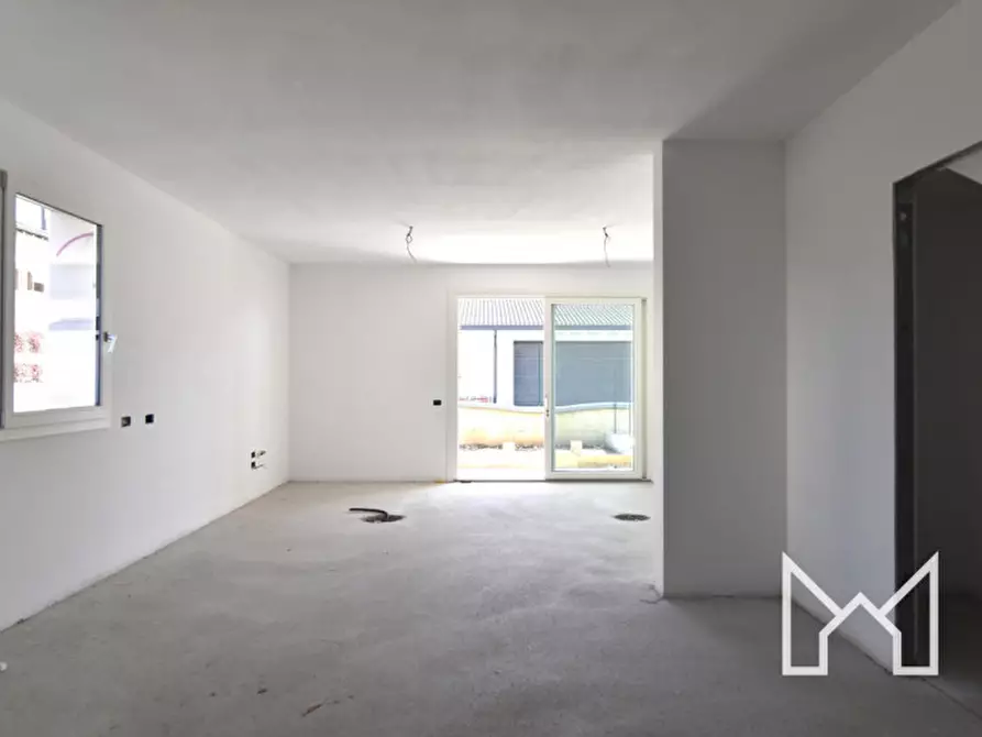 Immagine 4 di Casa bifamiliare in vendita  a Rosà