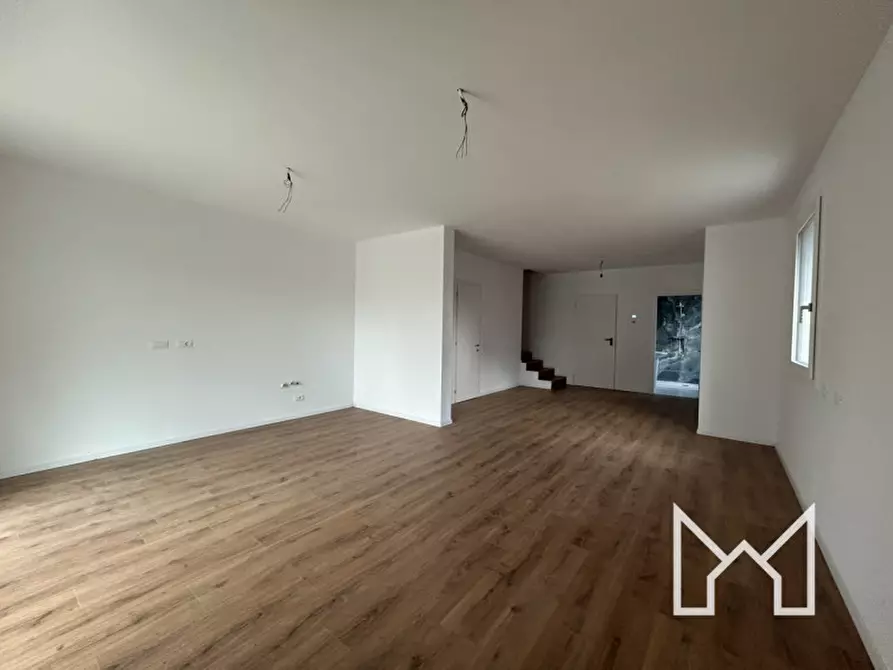 Immagine 7 di Casa bifamiliare in vendita  a Rosà