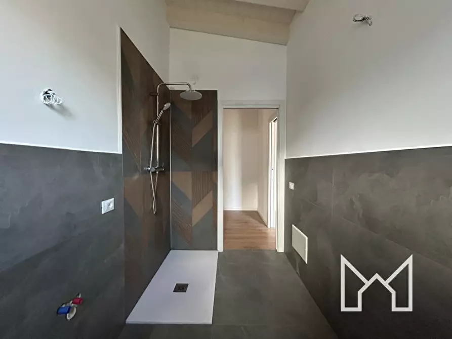 Immagine 22 di Casa bifamiliare in vendita  a Rosà