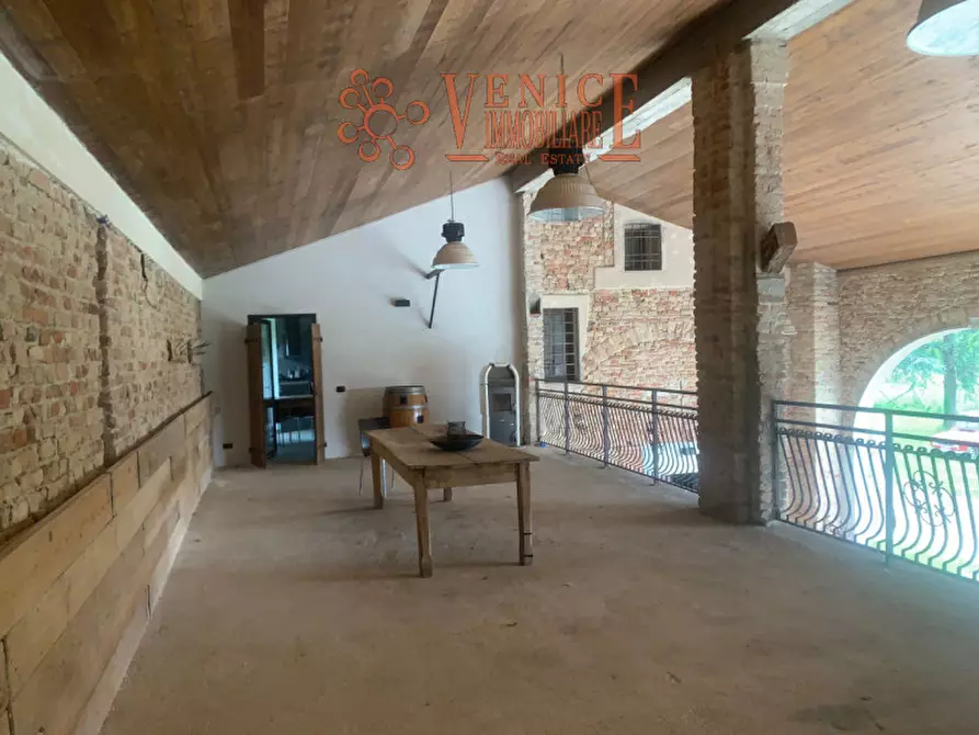 Immagine 5 di Rustico / casale in vendita  a Piazzola Sul Brenta