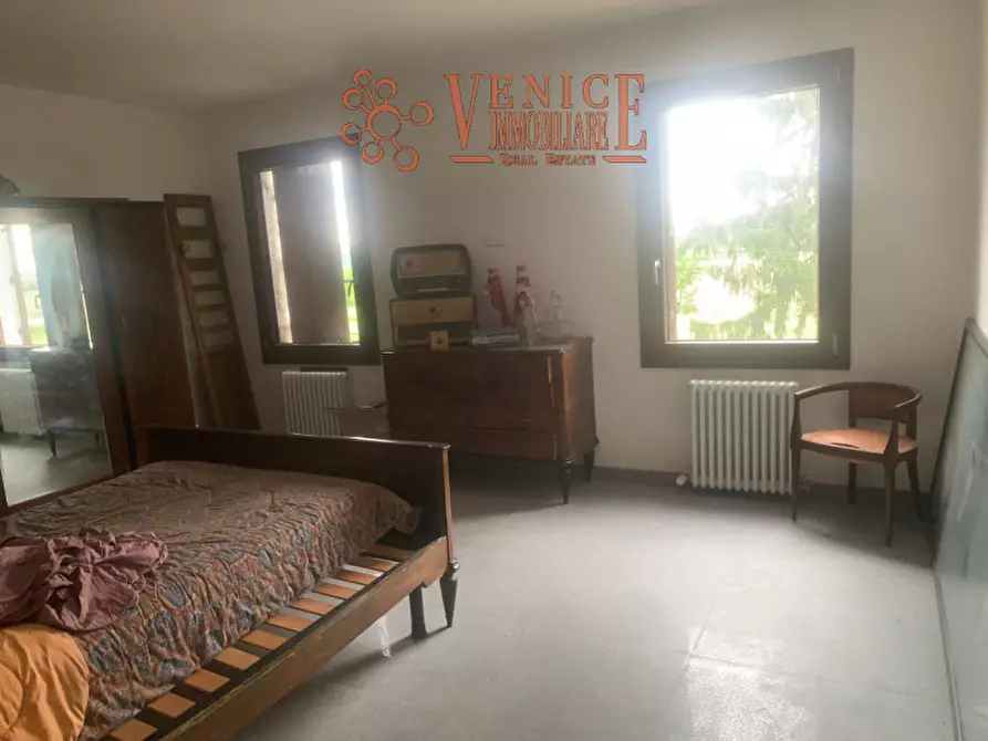 Immagine 11 di Rustico / casale in vendita  a Piazzola Sul Brenta
