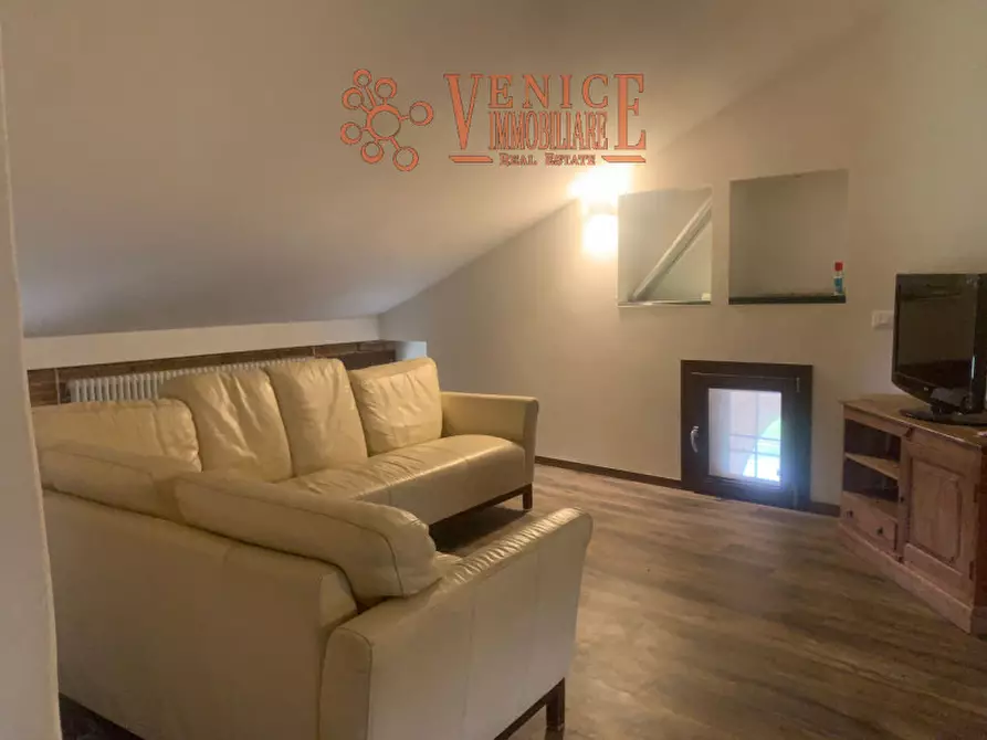 Immagine 13 di Rustico / casale in vendita  a Piazzola Sul Brenta