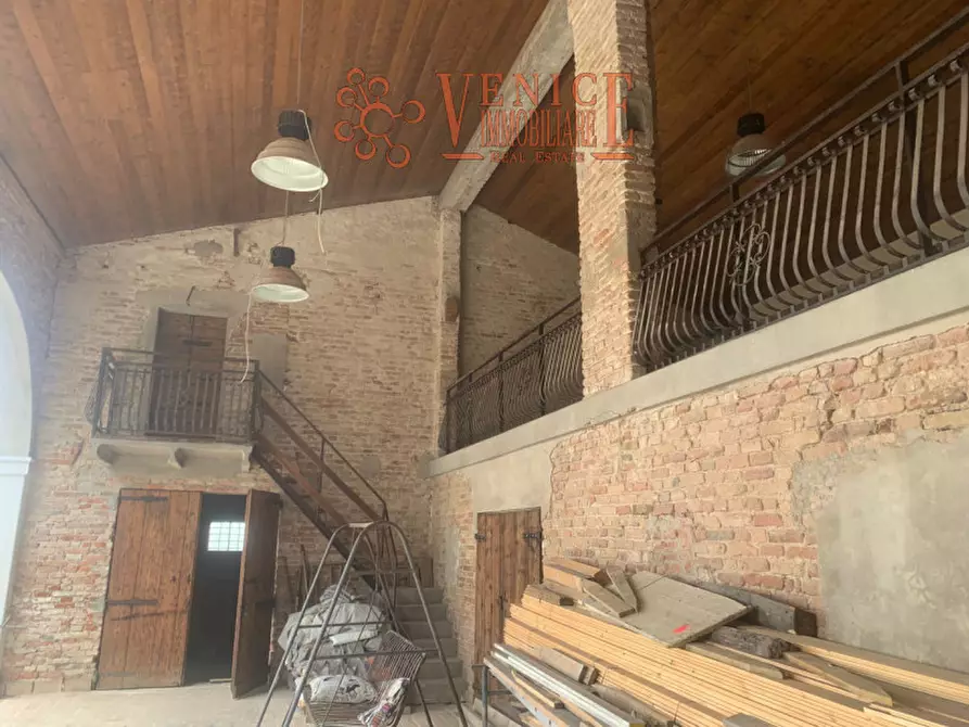 Immagine 16 di Rustico / casale in vendita  a Piazzola Sul Brenta