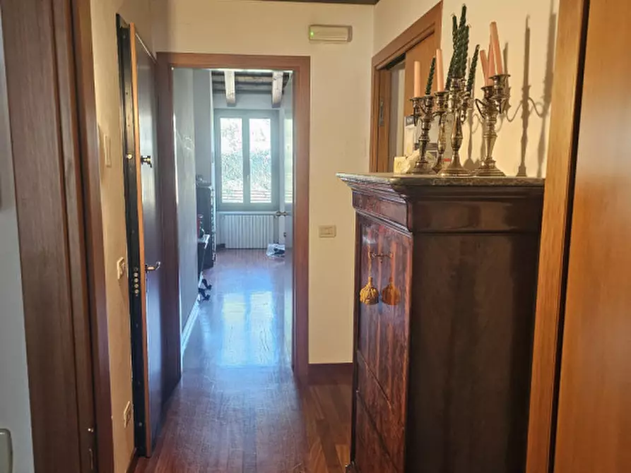 Immagine 4 di Palazzo in vendita  in riviera Mugnai a Padova