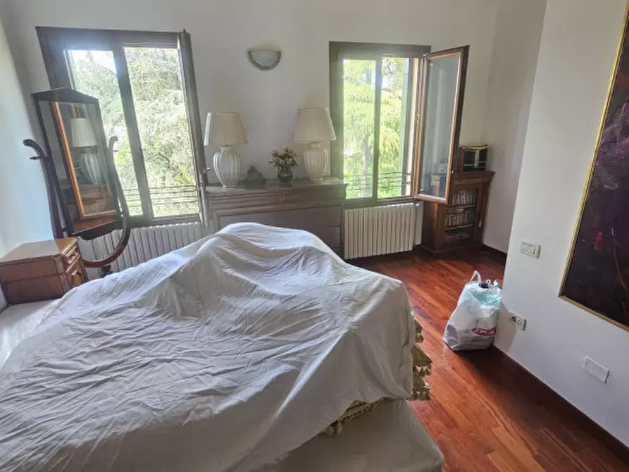 Immagine 18 di Palazzo in vendita  in riviera Mugnai a Padova