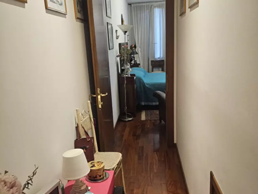 Immagine 36 di Palazzo in vendita  in riviera Mugnai a Padova