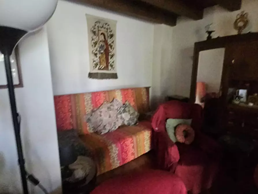 Immagine 43 di Palazzo in vendita  in riviera Mugnai a Padova