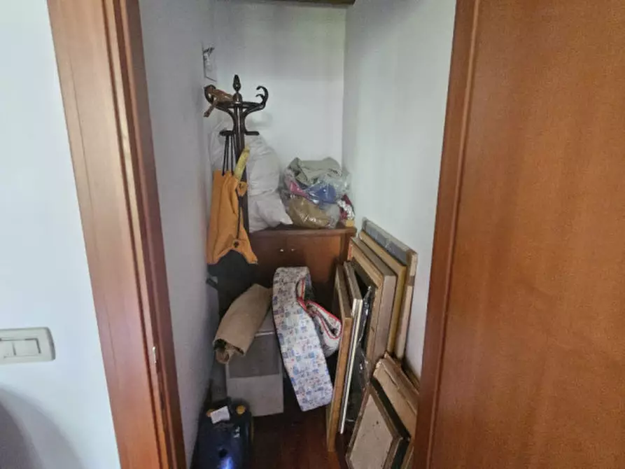 Immagine 56 di Palazzo in vendita  in riviera Mugnai a Padova