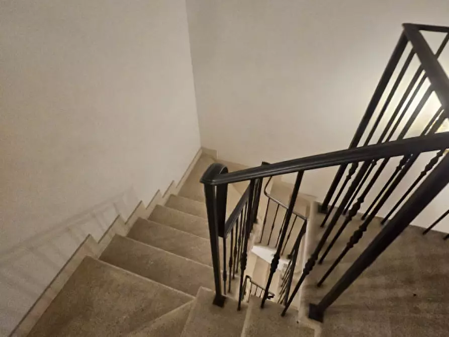 Immagine 59 di Palazzo in vendita  in riviera Mugnai a Padova