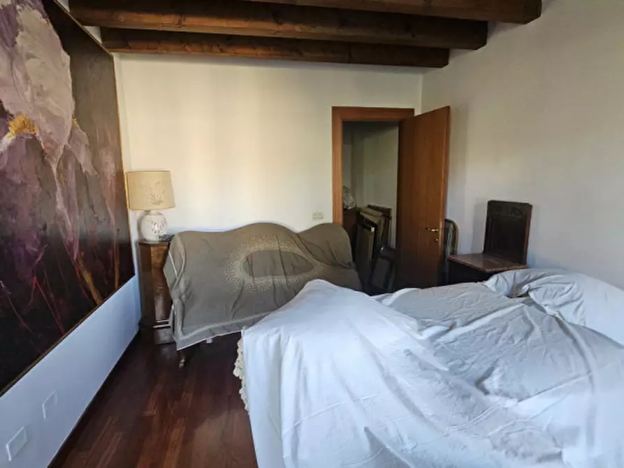 Immagine 70 di Palazzo in vendita  in riviera Mugnai a Padova