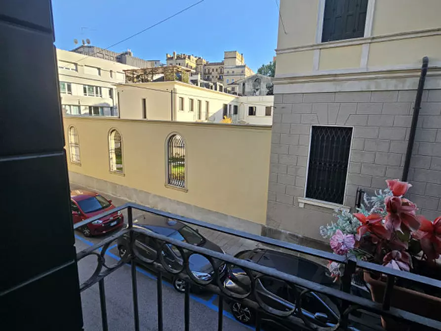 Immagine 74 di Palazzo in vendita  in riviera Mugnai a Padova