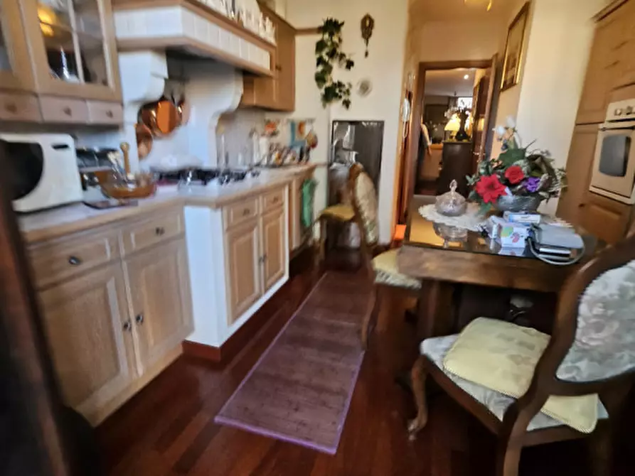 Immagine 81 di Palazzo in vendita  in riviera Mugnai a Padova