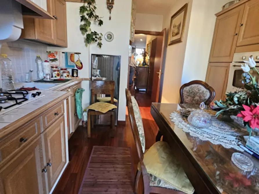 Immagine 82 di Palazzo in vendita  in riviera Mugnai a Padova