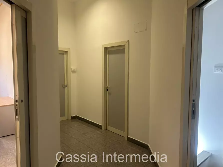 Immagine 8 di Negozio in affitto  in Via Petrarca snc a Civita Castellana