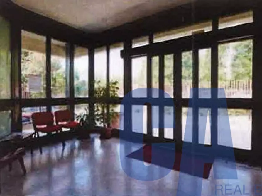 Immagine 3 di Palazzo in vendita  in VIA EMILIA a Codogno