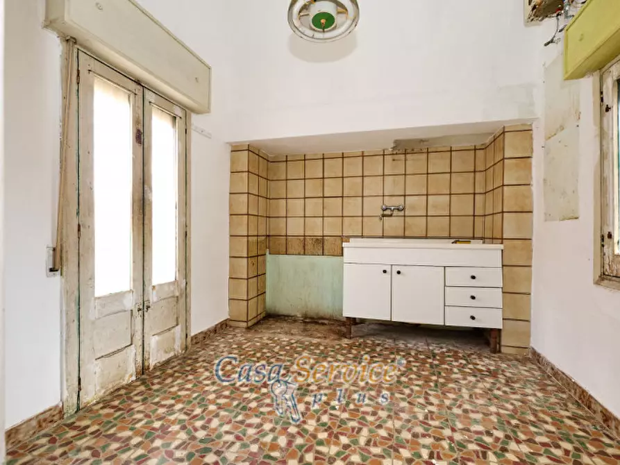 Immagine 11 di Casa indipendente in vendita  in Via Arcivescovo Zezza a Ruffano