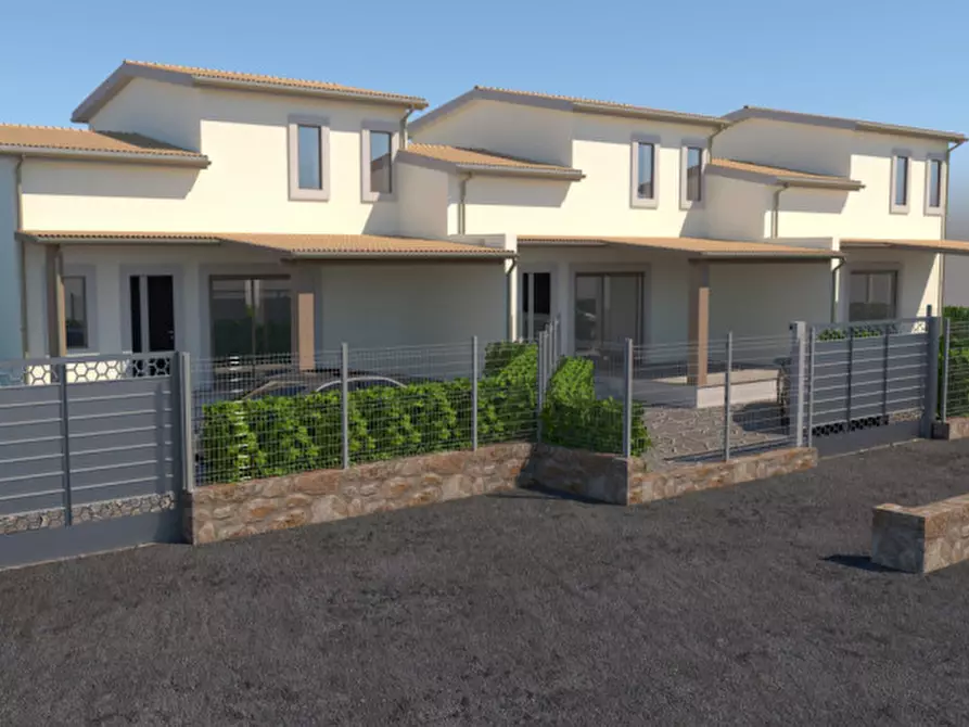 Immagine 4 di Casa bifamiliare in vendita  in Via La Spezia a Parma