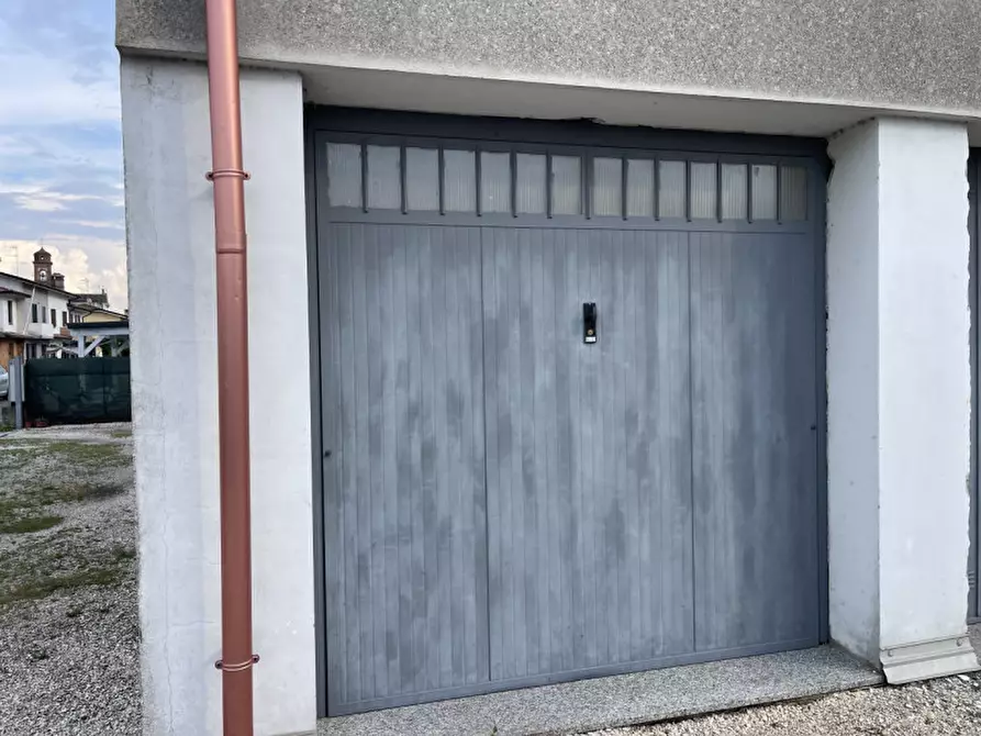 Immagine 11 di Appartamento in vendita  a Pegognaga