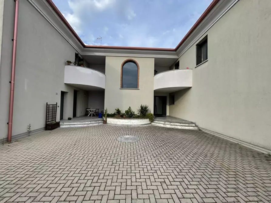 Immagine 12 di Appartamento in vendita  a Pegognaga