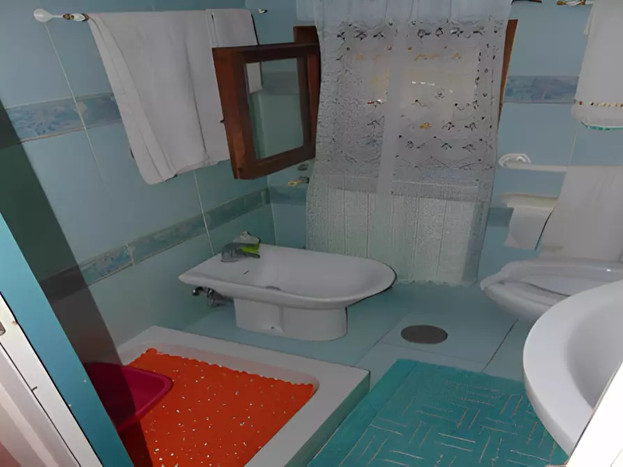 Immagine 7 di Appartamento in vendita  in Via maremmana III a Montecompatri