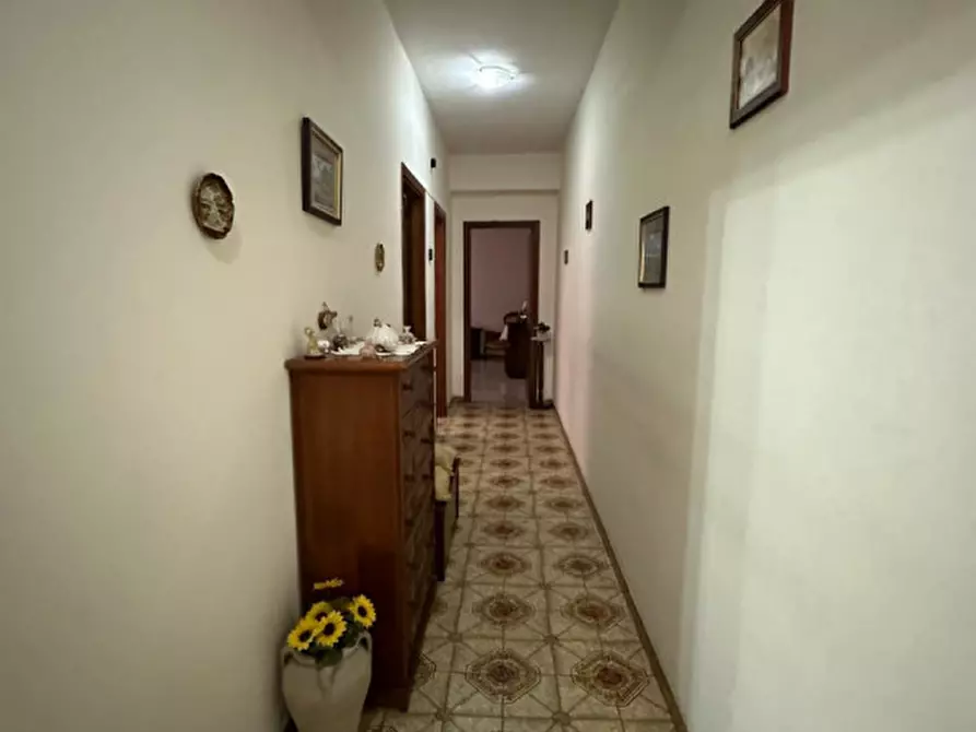 Immagine 15 di Palazzo in vendita  in VIA CARRUBBARO a Milazzo