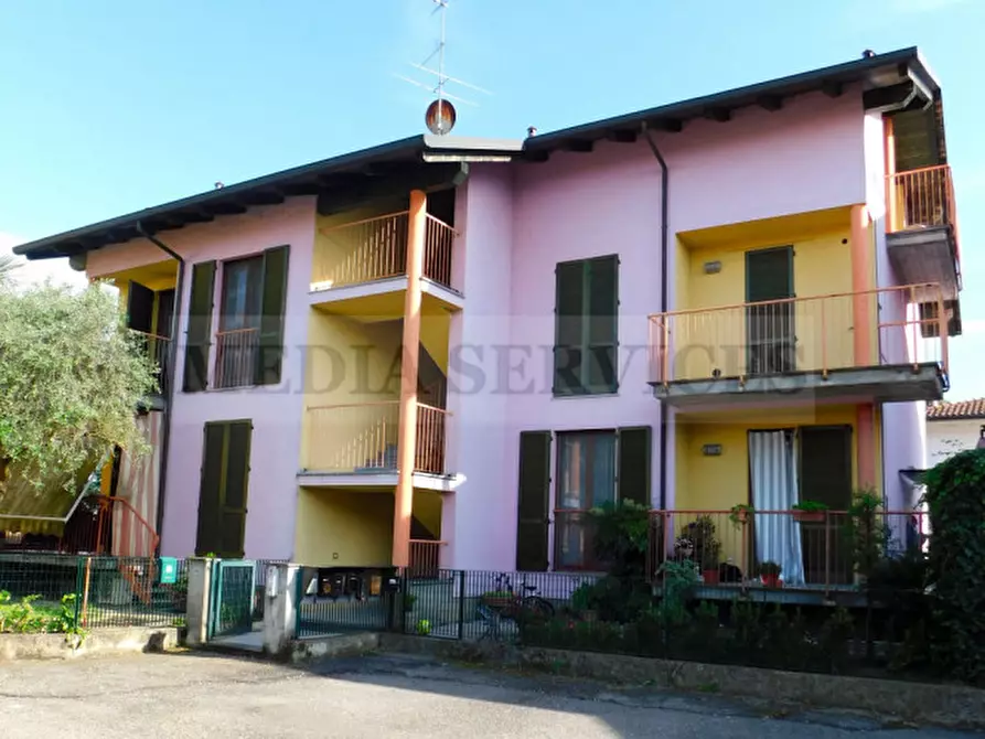 Immagine 2 di Appartamento in vendita  in via del Lucino n° 4 a Sannazzaro De' Burgondi