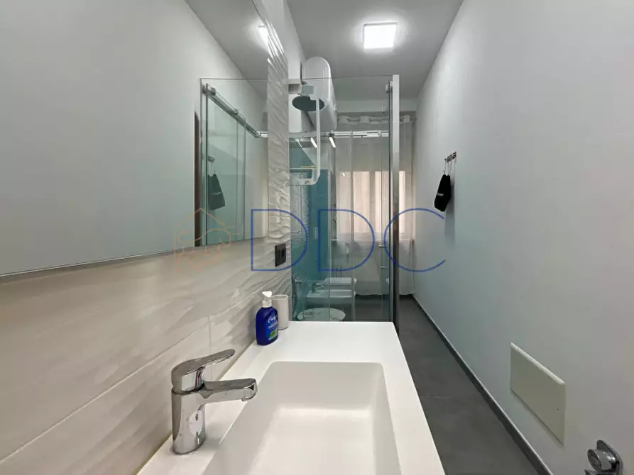 Immagine 13 di Appartamento in affitto  in via arsenale 27 a Torino