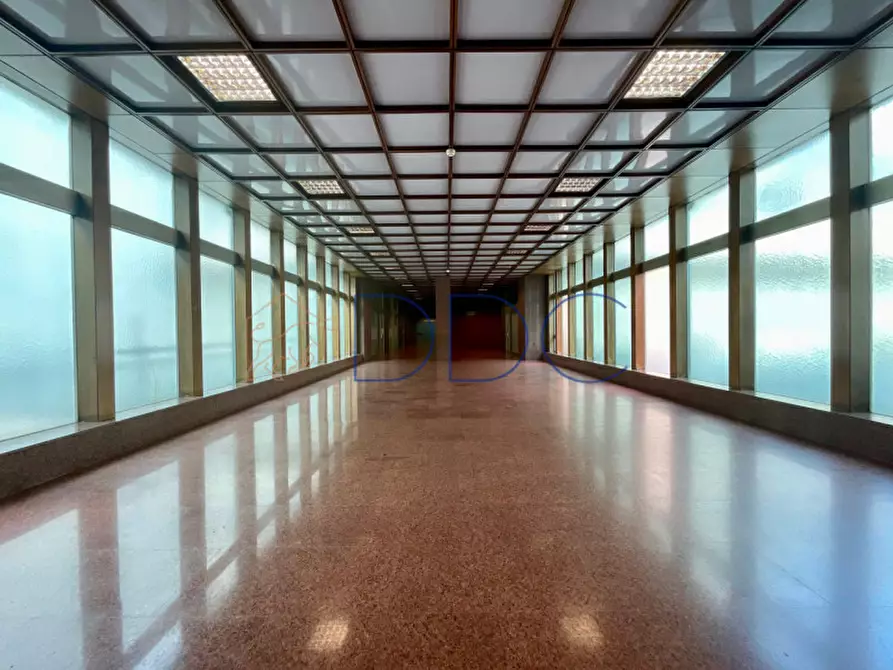 Immagine 17 di Appartamento in affitto  in via arsenale 27 a Torino