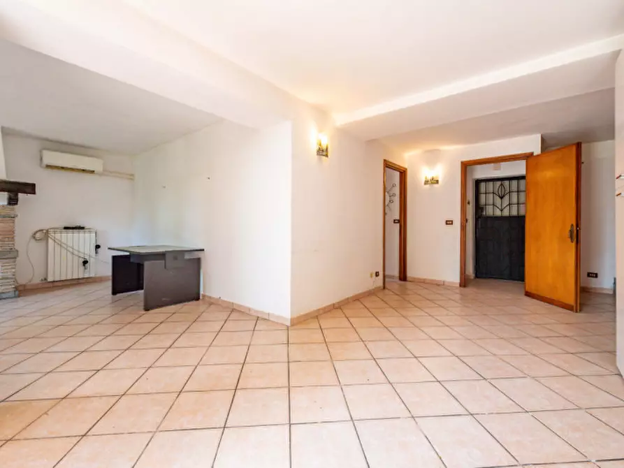 Immagine 15 di Appartamento in vendita  in via ernesto basile 39c a Roma