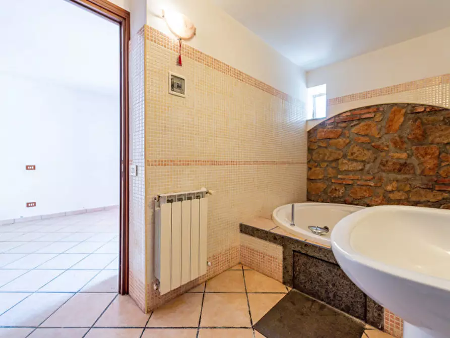 Immagine 25 di Appartamento in vendita  in via ernesto basile 39c a Roma