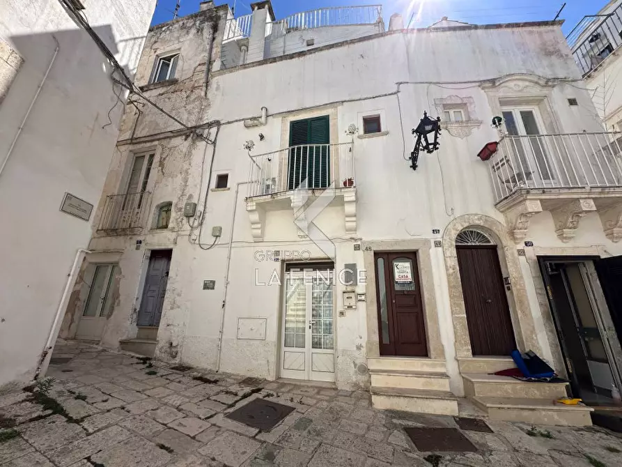 Immagine 1 di Casa indipendente in vendita  in via calvino 47 a Martina Franca