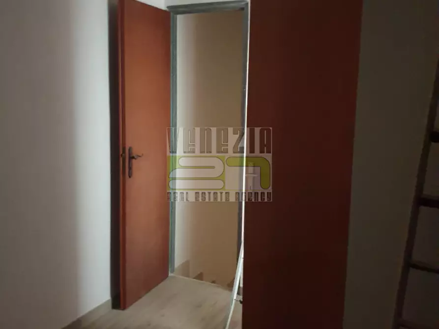 Immagine 14 di Casa indipendente in vendita  in via foscolo a Avola