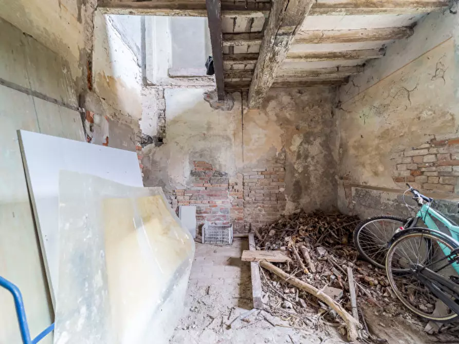 Immagine 11 di Rustico / casale in vendita  in Via Nazionale Lemignano a Collecchio