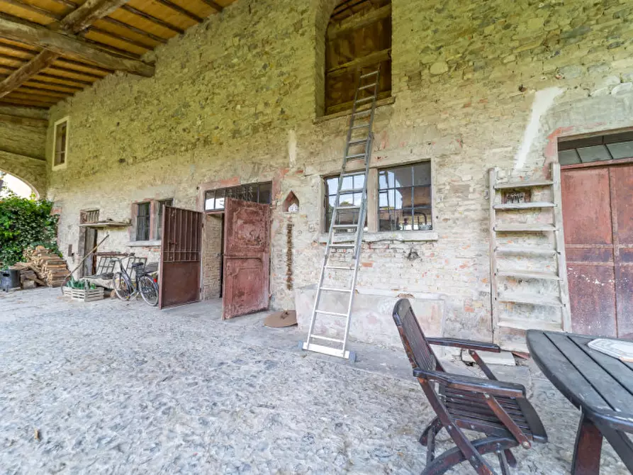 Immagine 12 di Rustico / casale in vendita  in Via Nazionale Lemignano a Collecchio