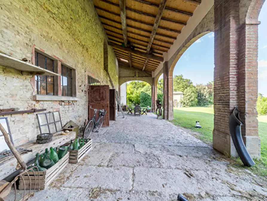 Immagine 14 di Rustico / casale in vendita  in Via Nazionale Lemignano a Collecchio