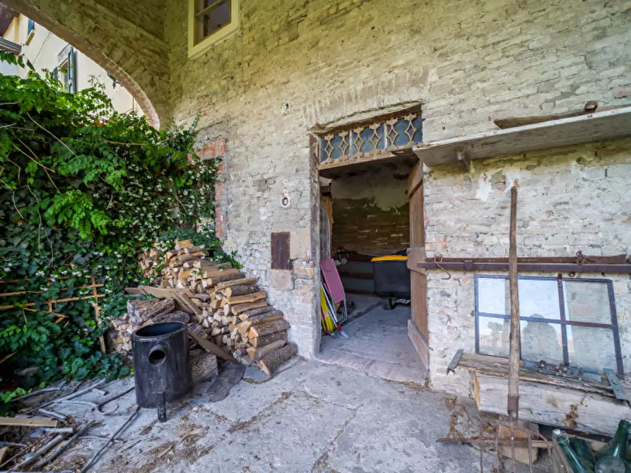 Immagine 16 di Rustico / casale in vendita  in Via Nazionale Lemignano a Collecchio