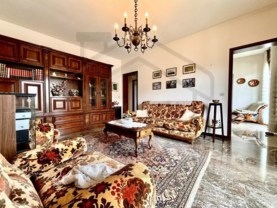 Immagine 2 di Casa bifamiliare in vendita  in Via San Daniele a Teolo