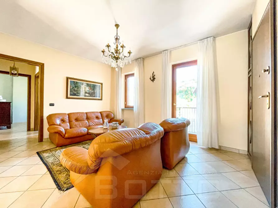 Immagine 5 di Appartamento in vendita  in via San Carlo n 32 a Suno