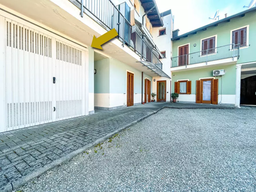 Immagine 17 di Appartamento in vendita  in via San Carlo n 32 a Suno