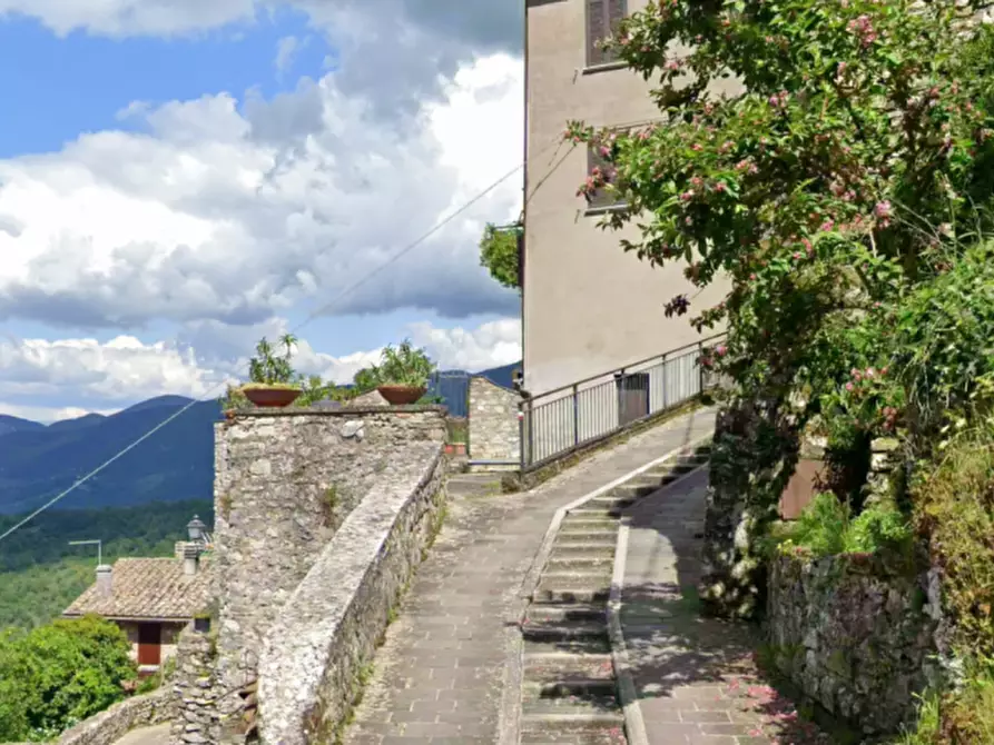 Immagine 6 di Villa in vendita  in Vasciano a Stroncone