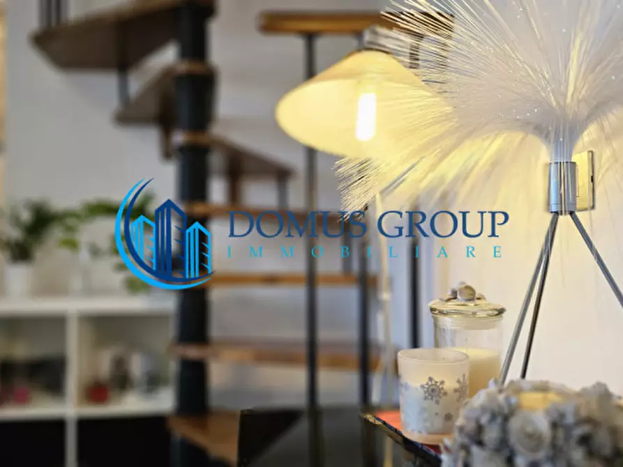 Immagine 3 di Attico in vendita  in Via Abbiategrasso, a Roma