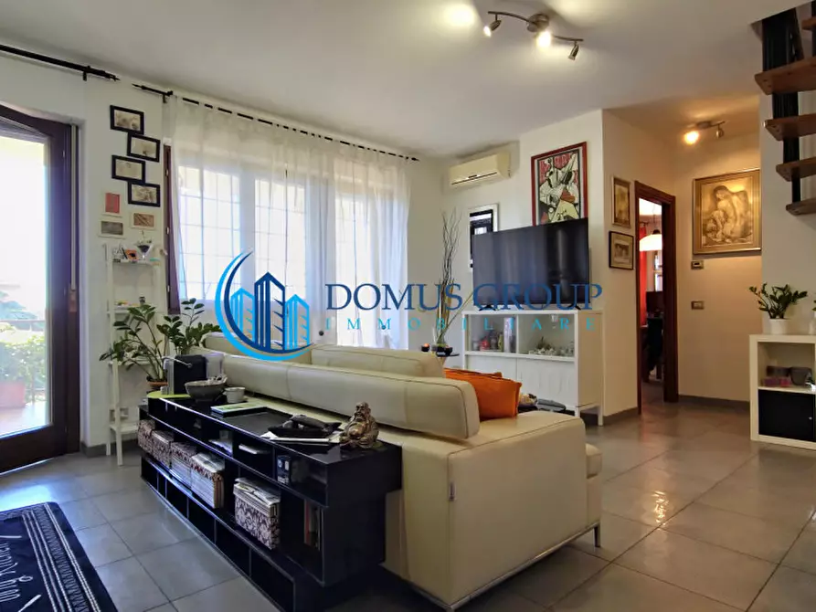 Immagine 5 di Attico in vendita  in Via Abbiategrasso, a Roma