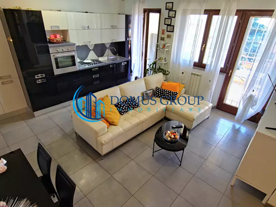 Immagine 9 di Attico in vendita  in Via Abbiategrasso, a Roma