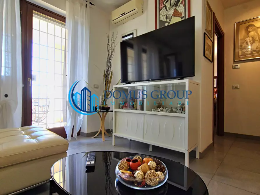 Immagine 13 di Attico in vendita  in Via Abbiategrasso, a Roma