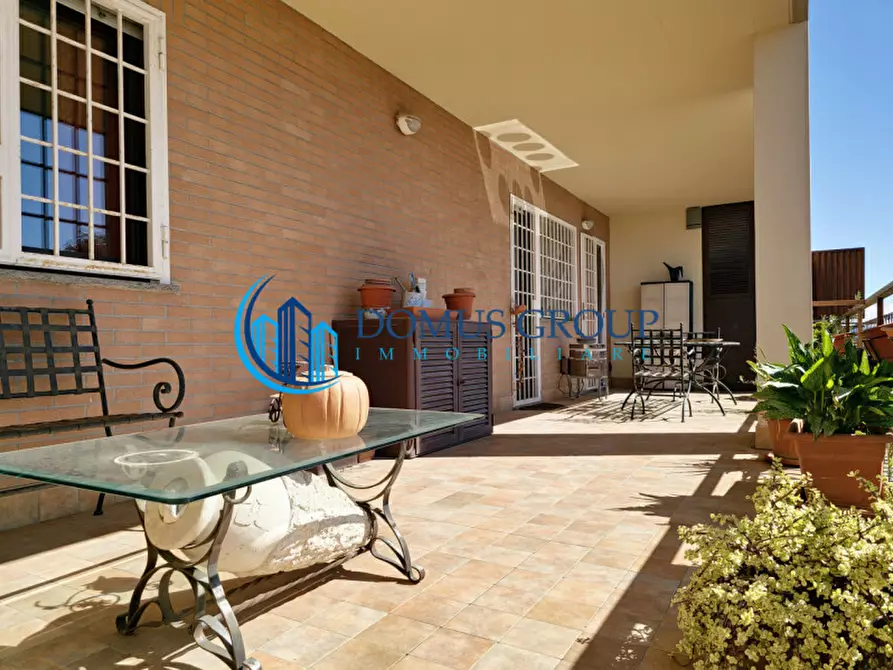 Immagine 39 di Attico in vendita  in Via Abbiategrasso, a Roma