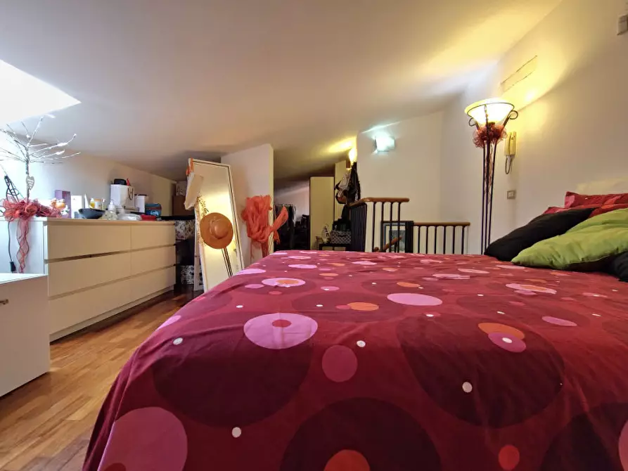 Immagine 54 di Attico in vendita  in Via Abbiategrasso, a Roma