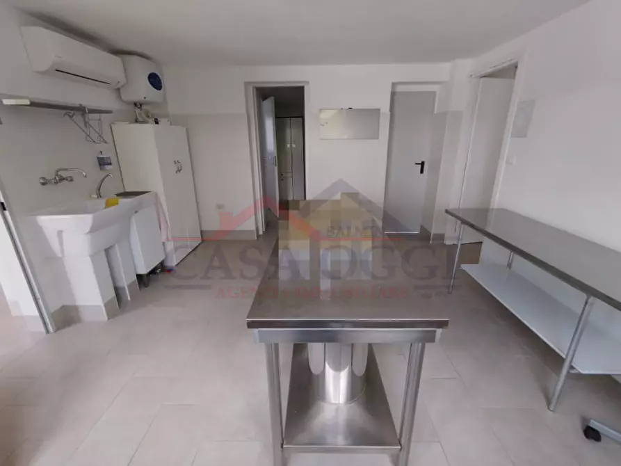 Immagine 6 di Magazzino in affitto  a Teolo